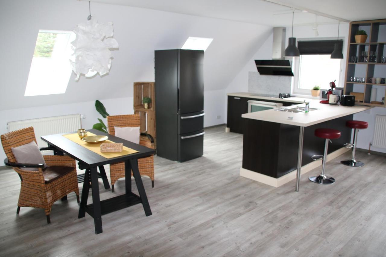 Wind & Wasser Emden Exterior foto